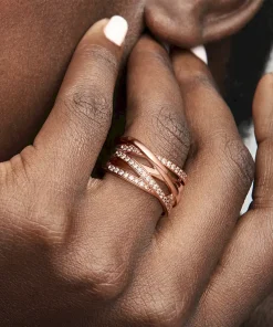 Alternative view of Sparkling & Polished Lines Ring