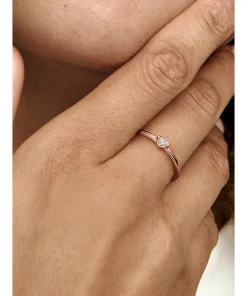 Alternative view of Radiant Heart Ring