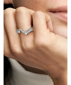 Alternative view of FINAL SALE - Sparkling Asymmetric Wave Ring