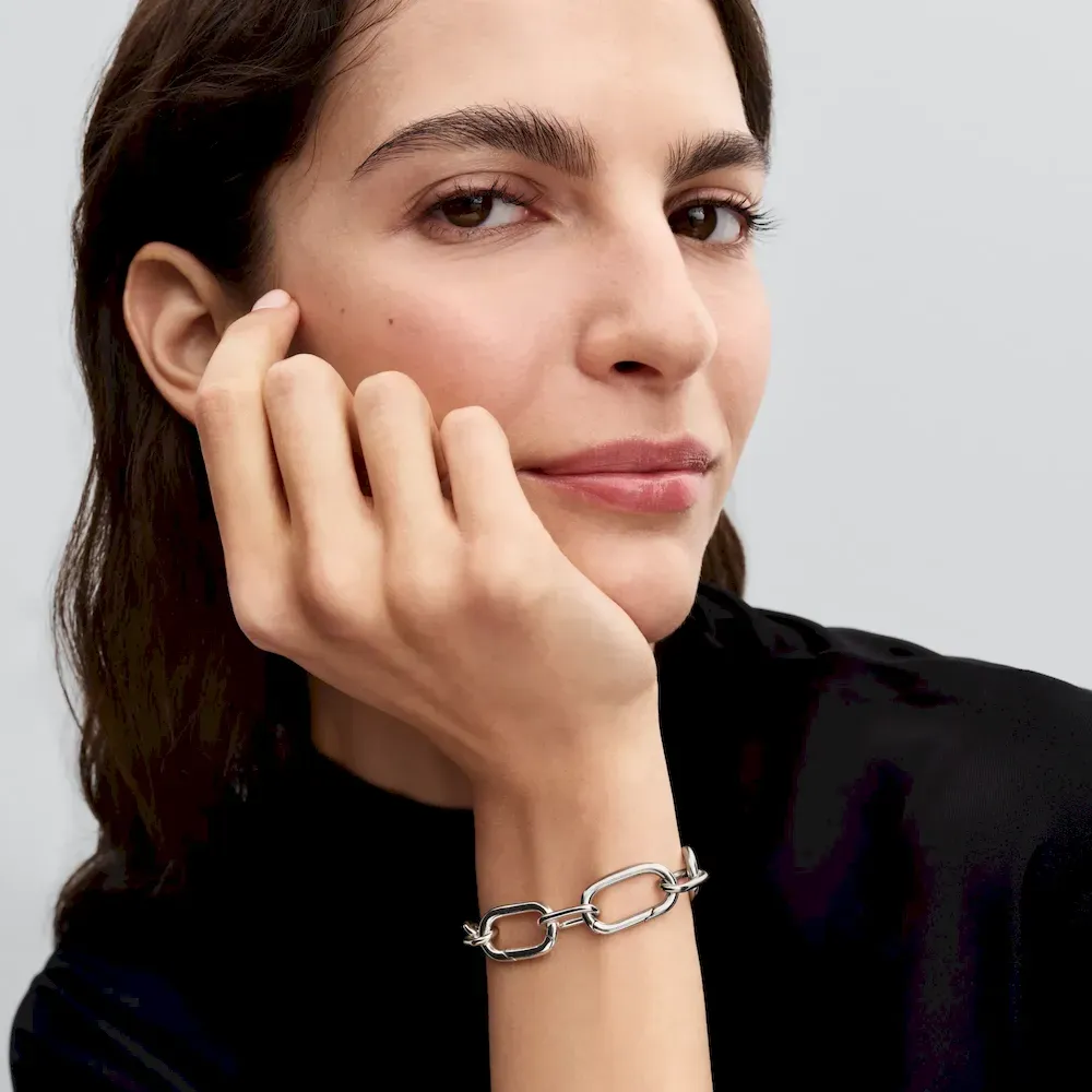 Bold Link Chain Bracelet - Image 4