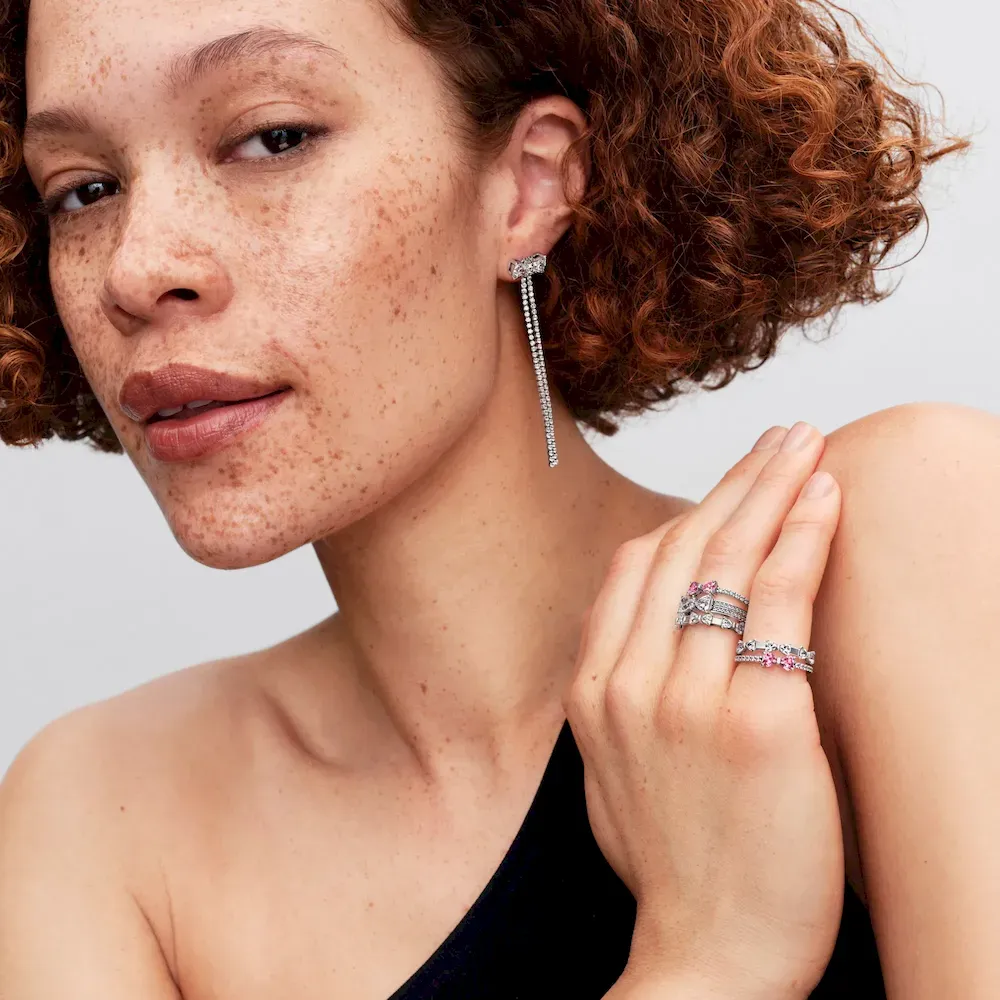 Sparkling Pink Bow Ring - Image 5