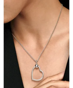Alternative view of Pandora Moments Heart Charm Pendant