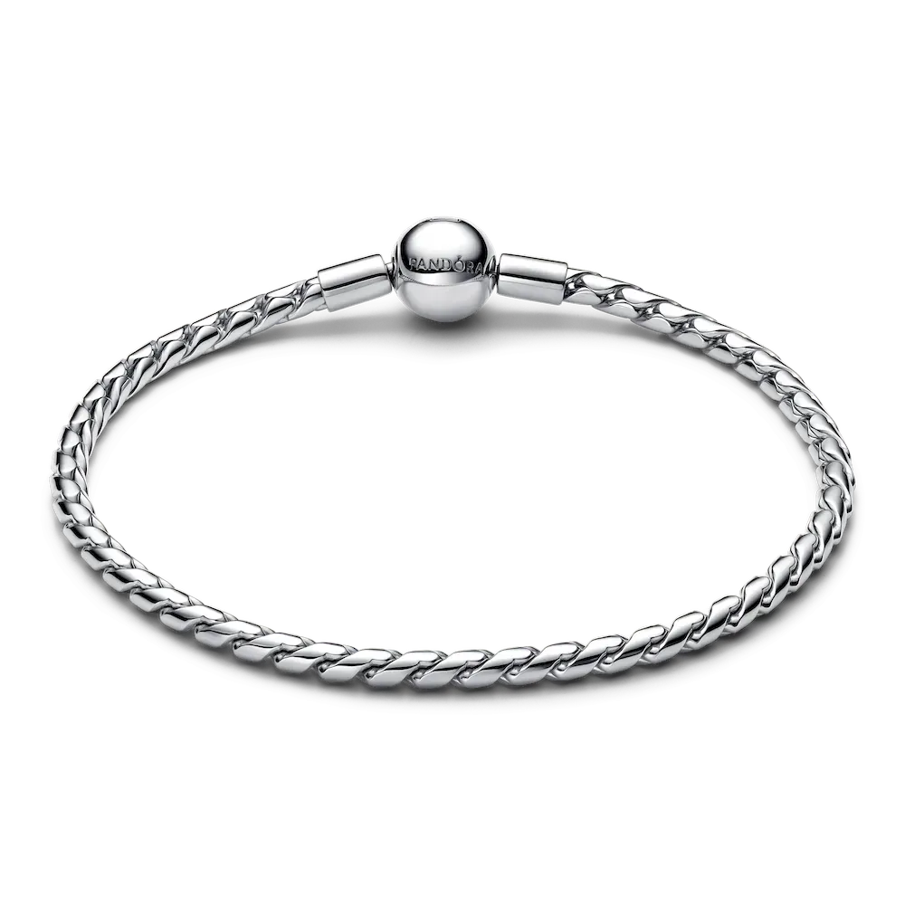 Round Clasp Wing Chain Bracelet - Image 5