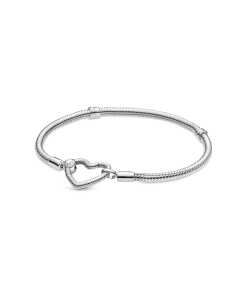 Pandora Moments Heart Closure Snake Chain Bracelet