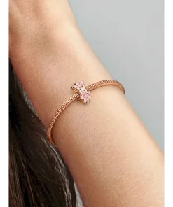 Alternative view of Pink Daisy Spacer Clip Charm