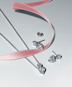 Alternative view of Sparkling Double Heart Gift Set