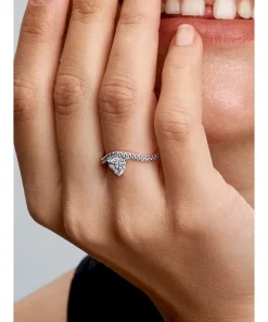 Alternative view of Wavy Pavé Heart Ring