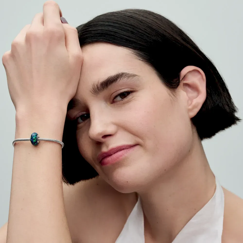 Opalescent Green Charm - Image 3