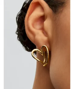 Alternative view of Organically Shaped Heart Hoop Earrings