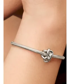 Alternative view of Infinity Knot Charm