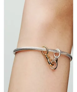 Alternative view of Openable & Splittable Handcuffs Dangle Charm