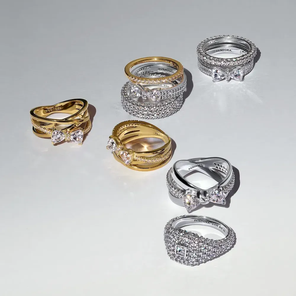 Sparkling Bow Crossover Ring - Image 6