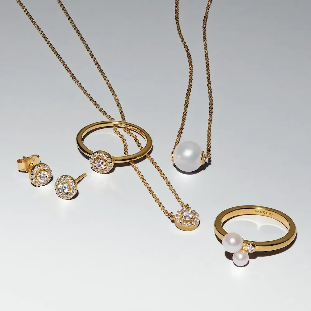 Round Pavé Halo Pendant Necklace - Image 6